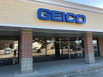 GEICO Insurance Agent 03