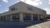 The Check Cashing Store 03
