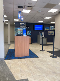 Chase Bank 04