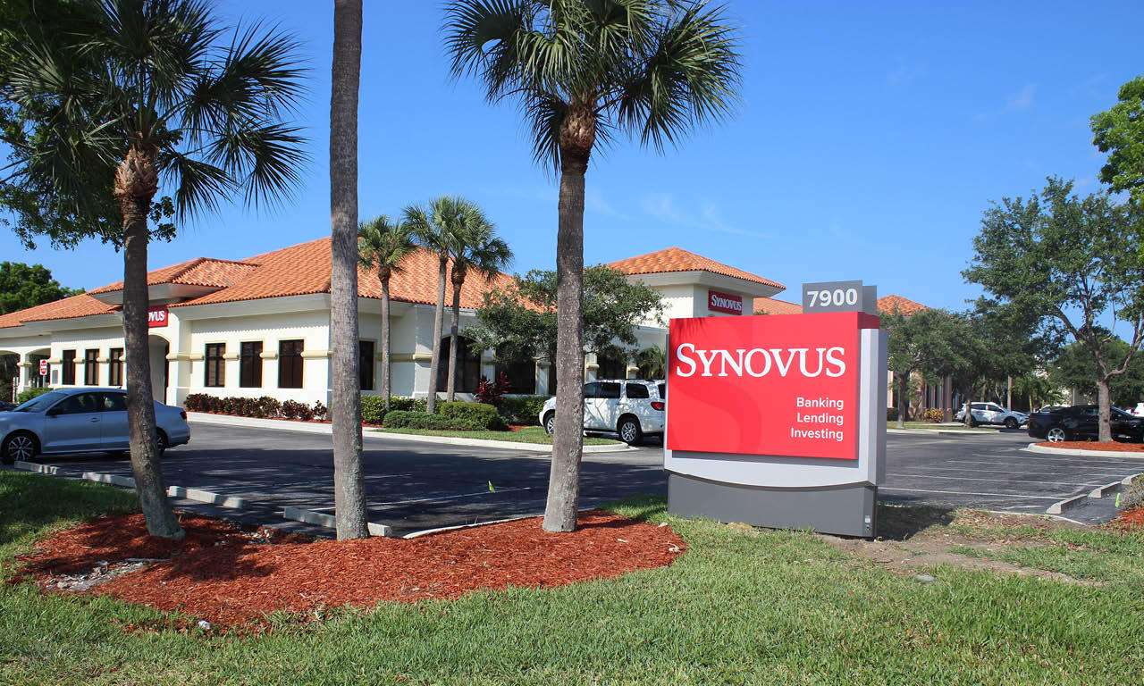Synovus Bank 01