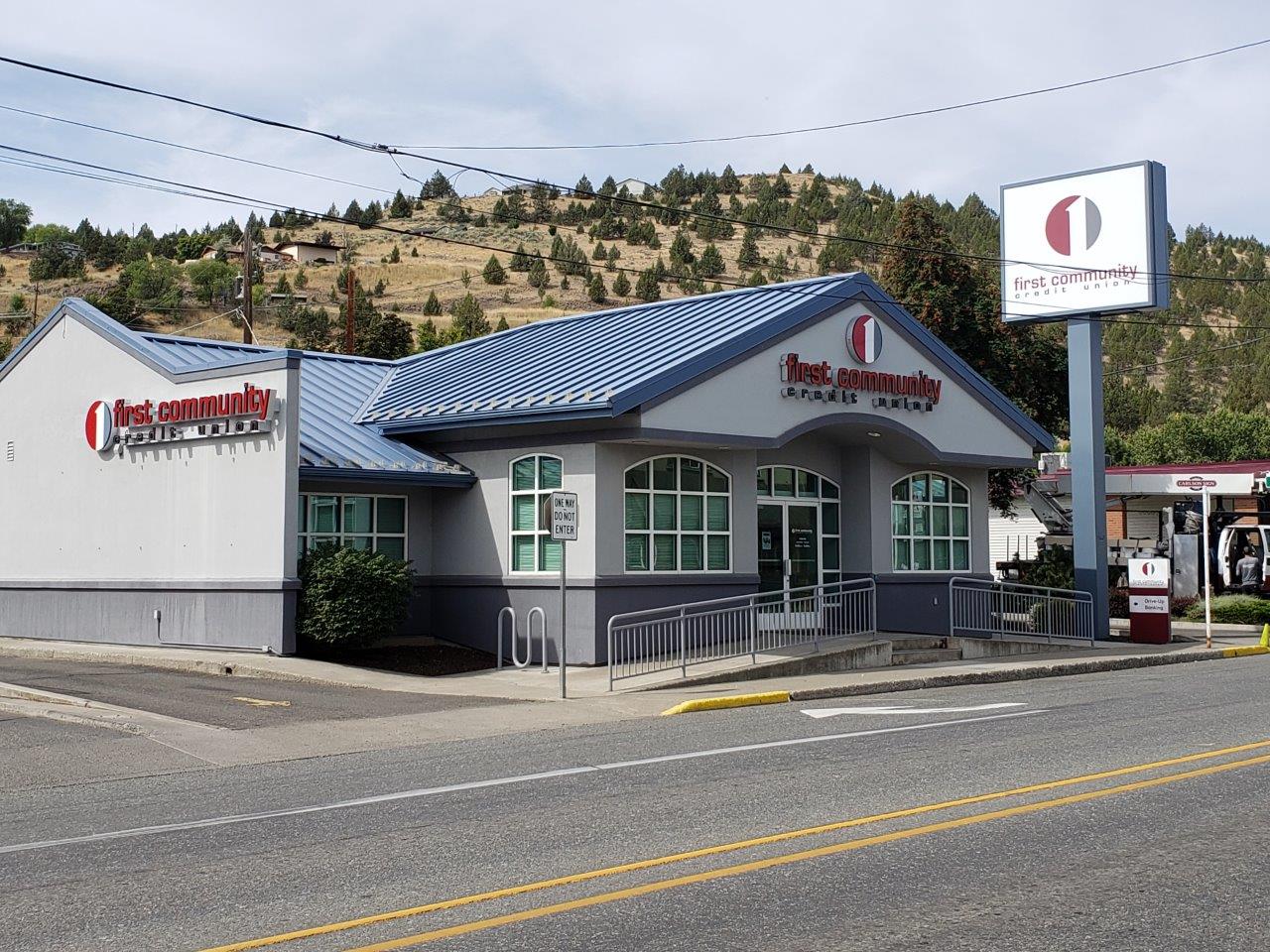 First Community Credit Union 01