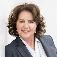 Carla Bolling | M.B.A., Movement Mortgage 02