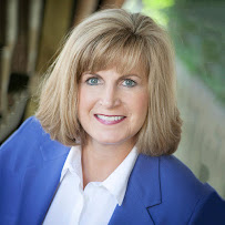 Lisa Qualls 03