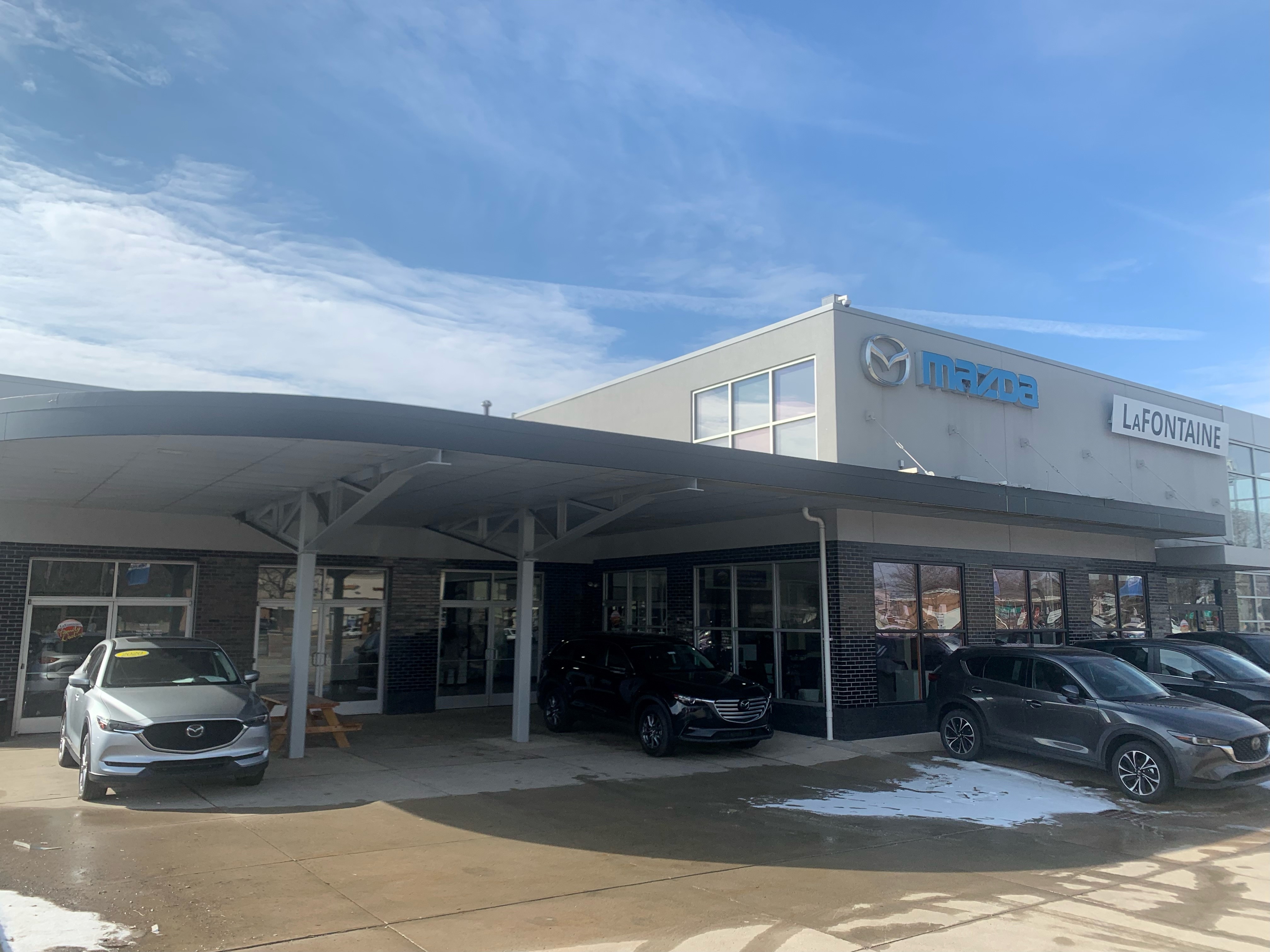LaFontaine Mazda of Livonia 01