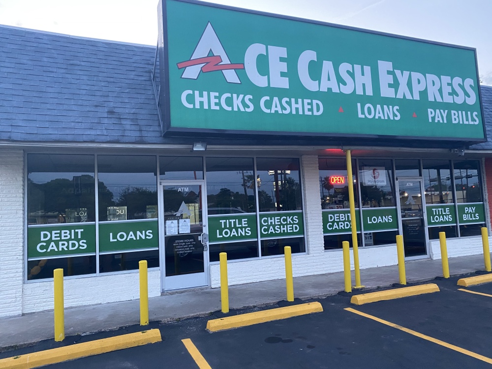 ACE Cash Express 01