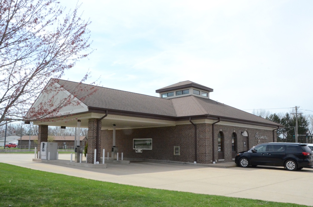 Farmers Savings Bank 01