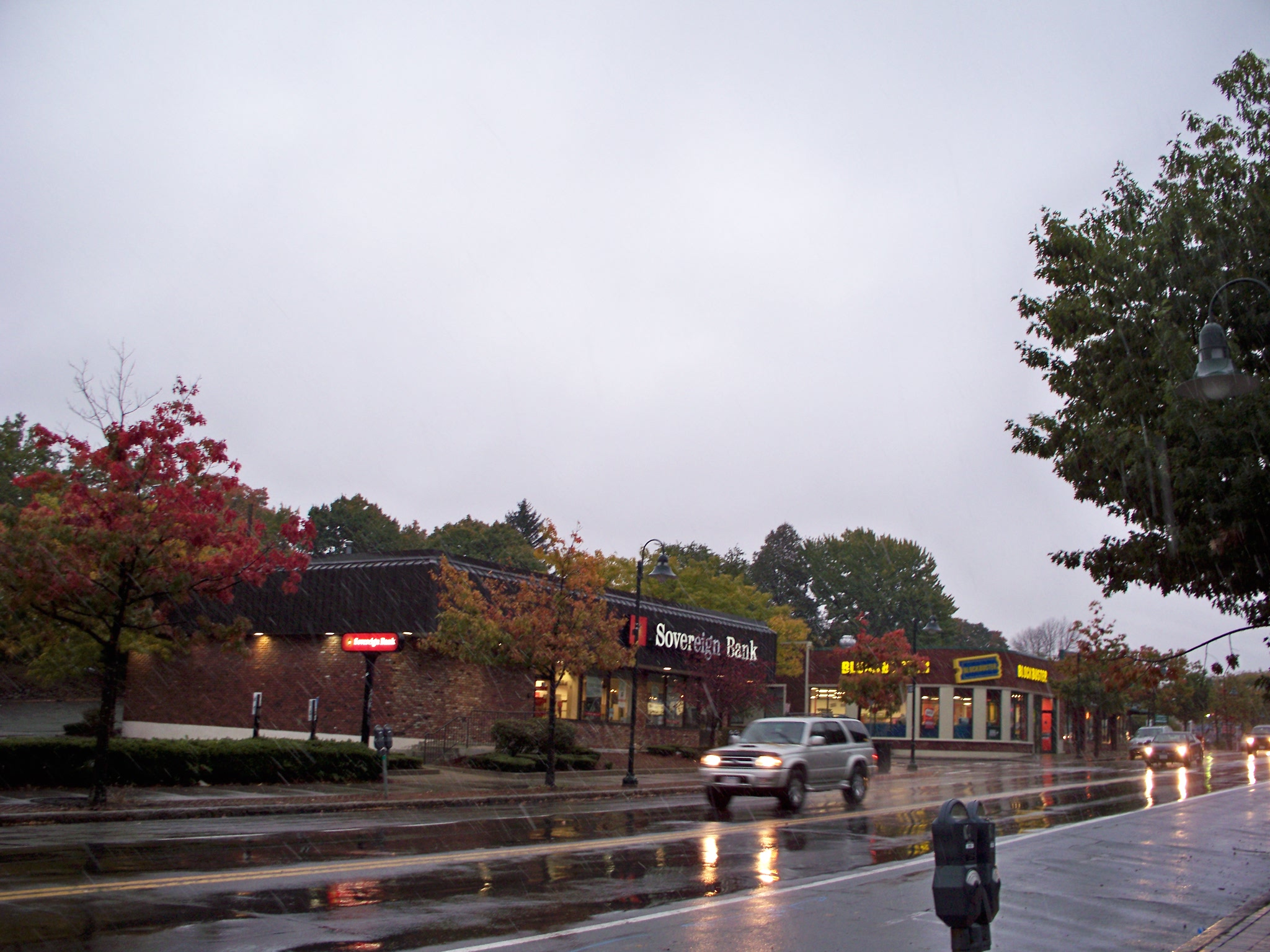 Santander Bank Branch 01