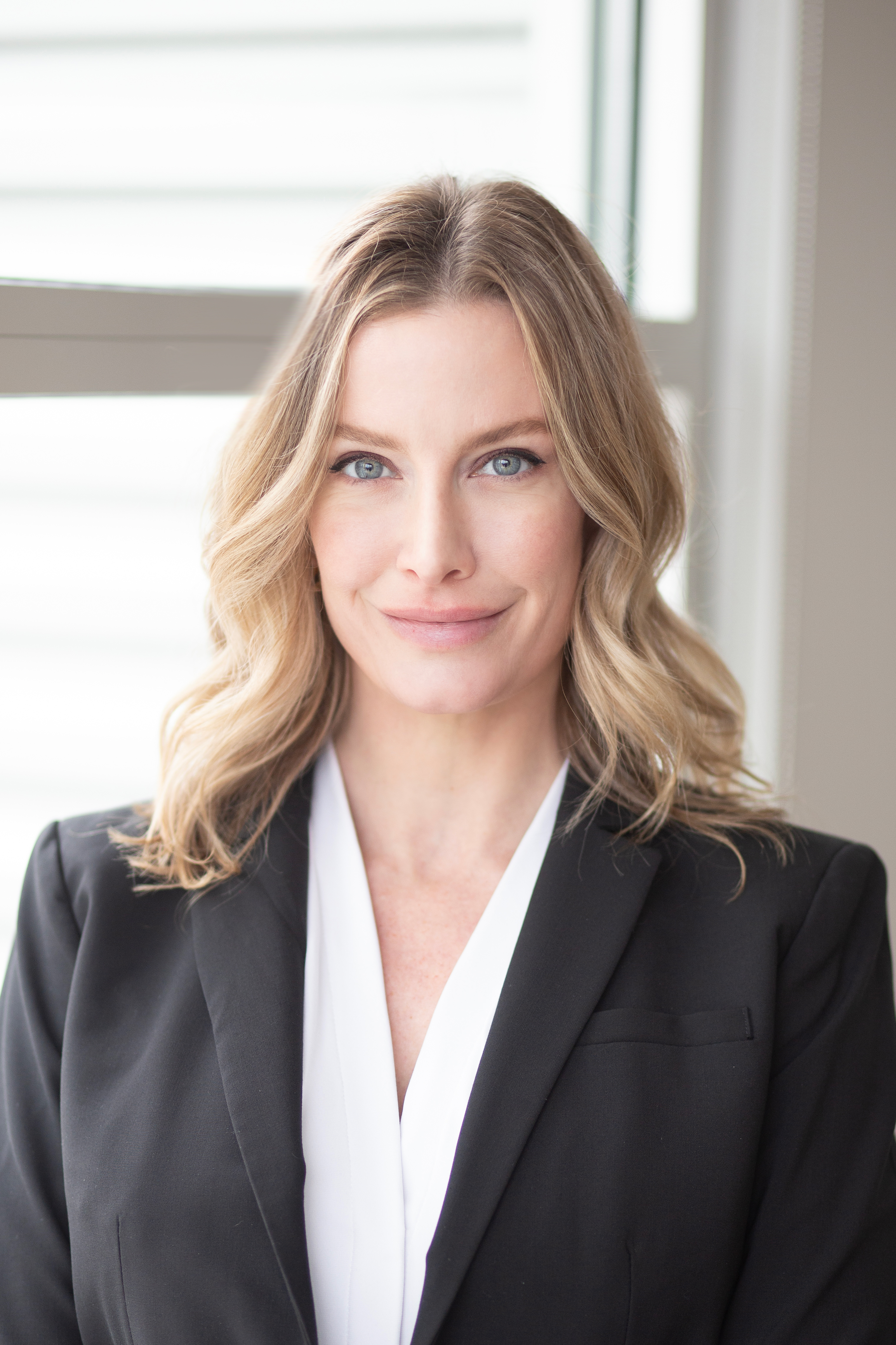 Kendra Meyer: Commercial Lender at Lincoln Savings Bank 01