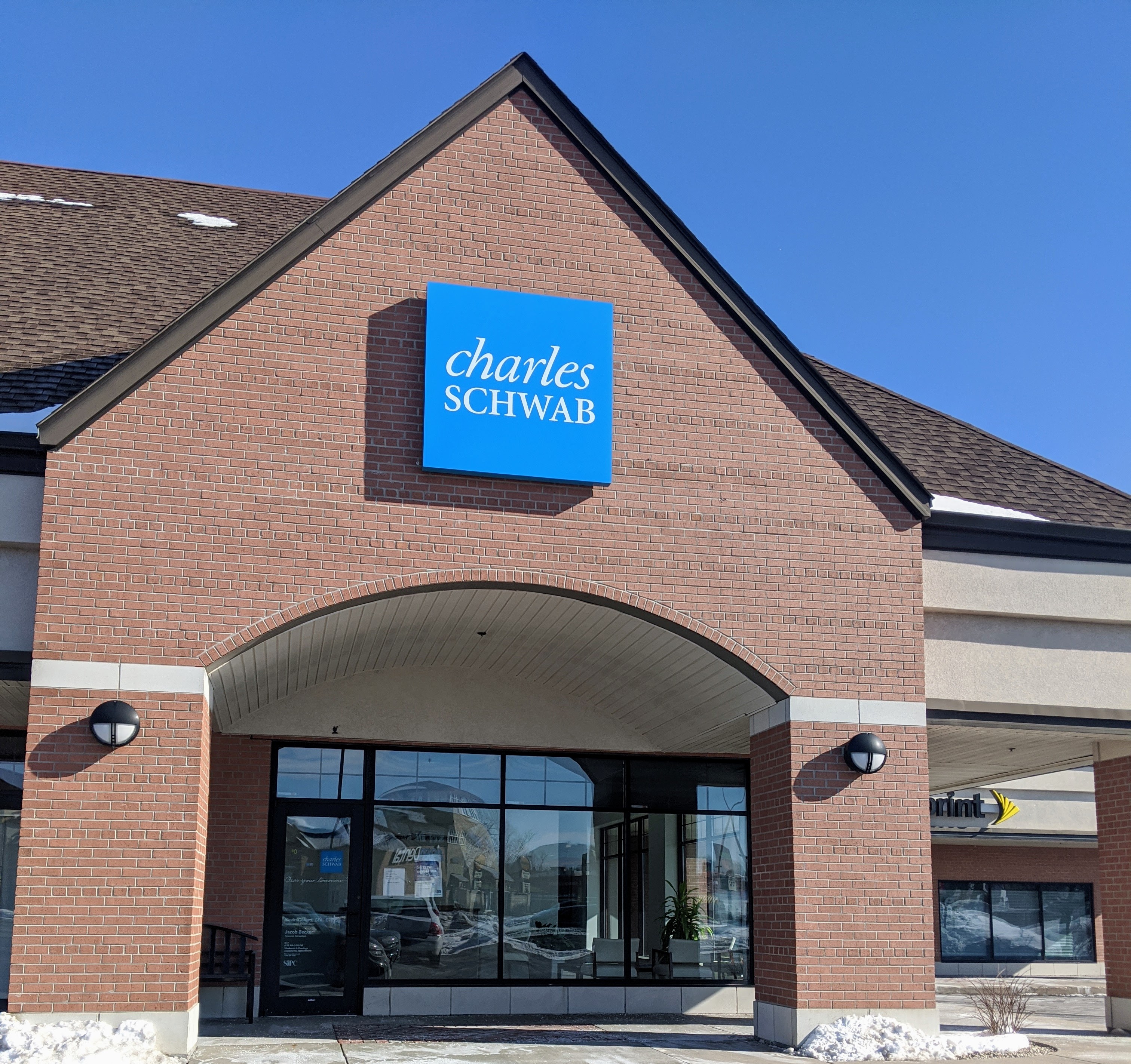 Charles Schwab 01