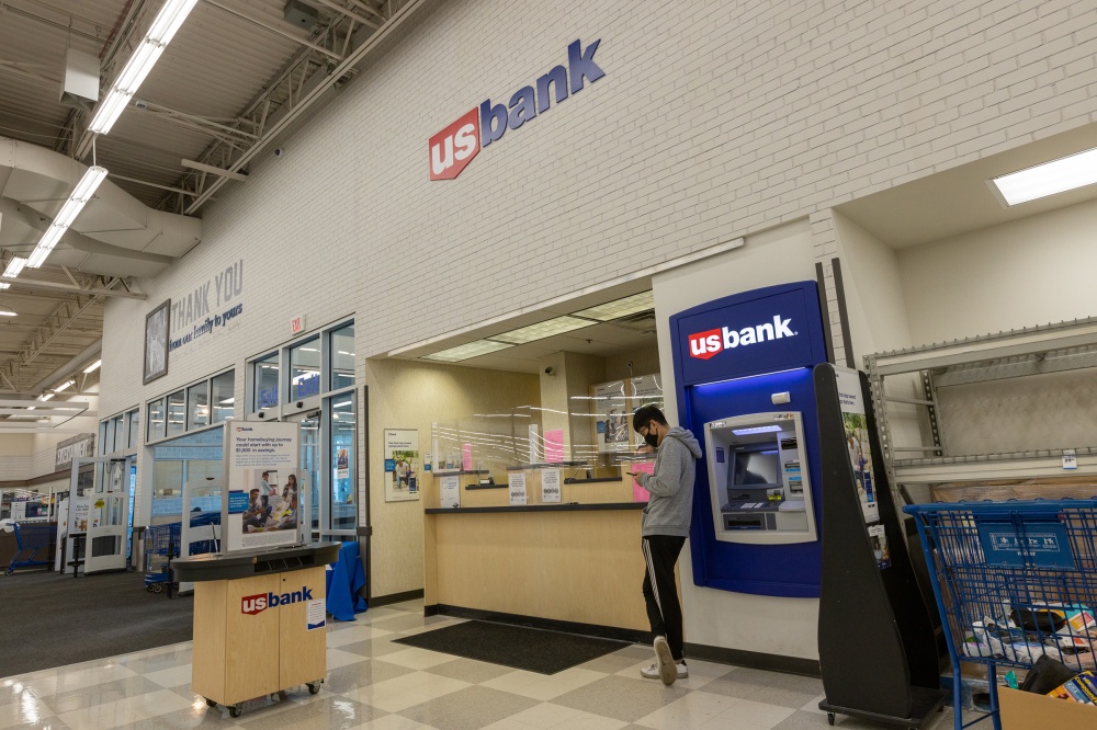 U.S. Bank Branch 01