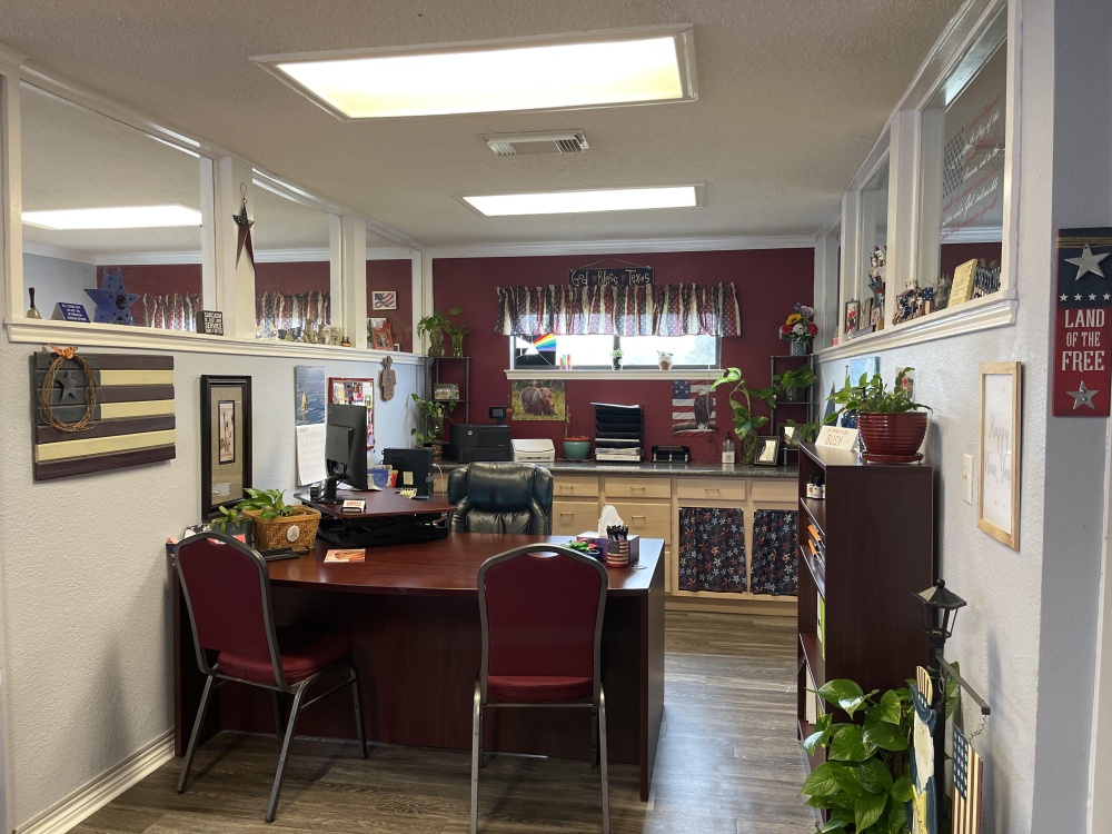 Liberty Tax & Loans 01