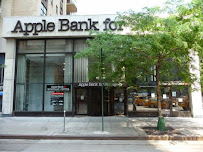 Apple Bank 02