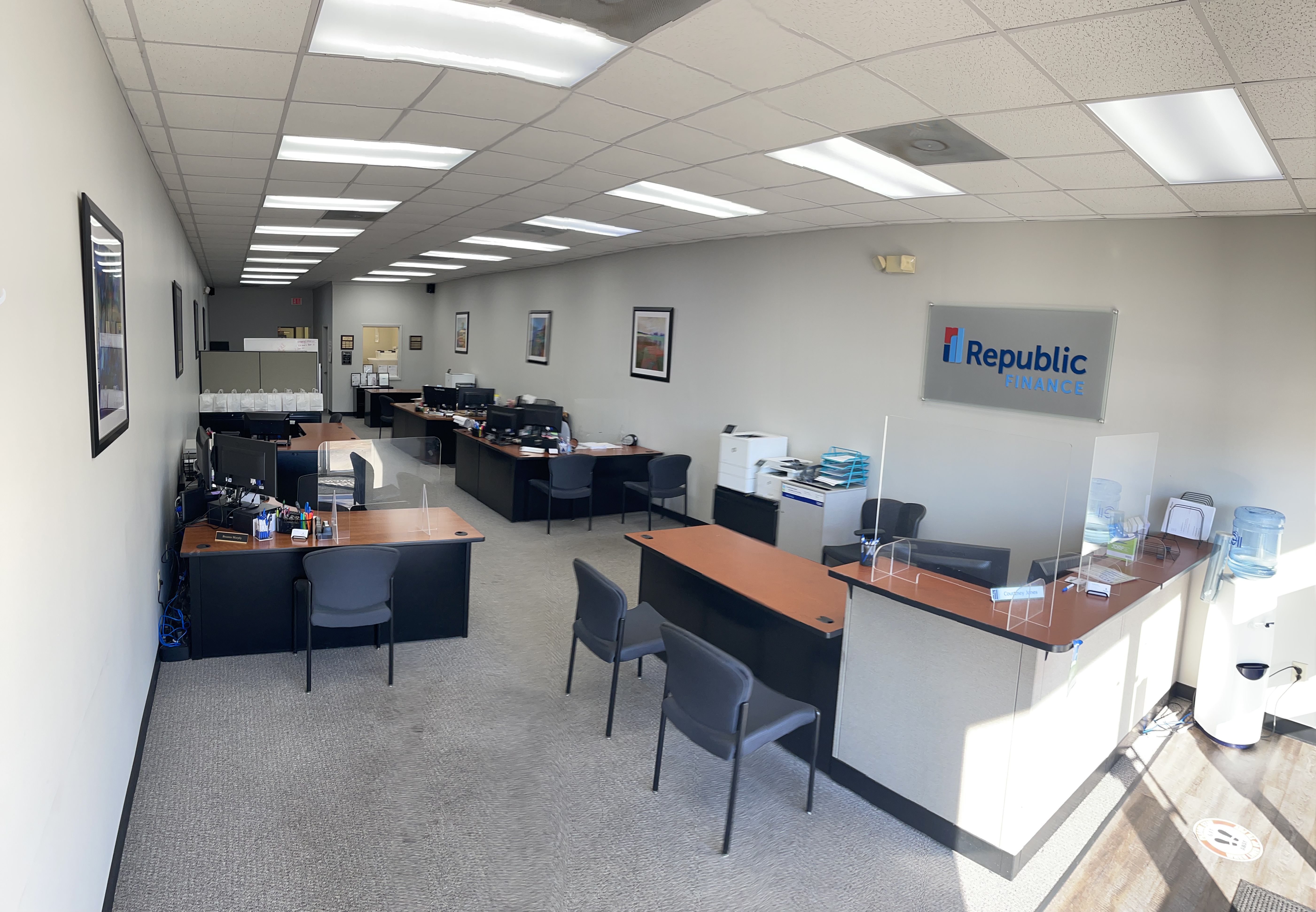 Republic Finance 01