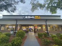 La Familia Pawn & Jewelry W. Hillsborough 01