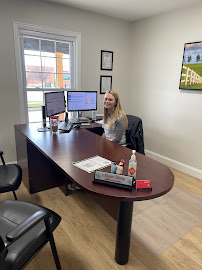 Hannah Hoskins - State Farm Insurance Agent 02