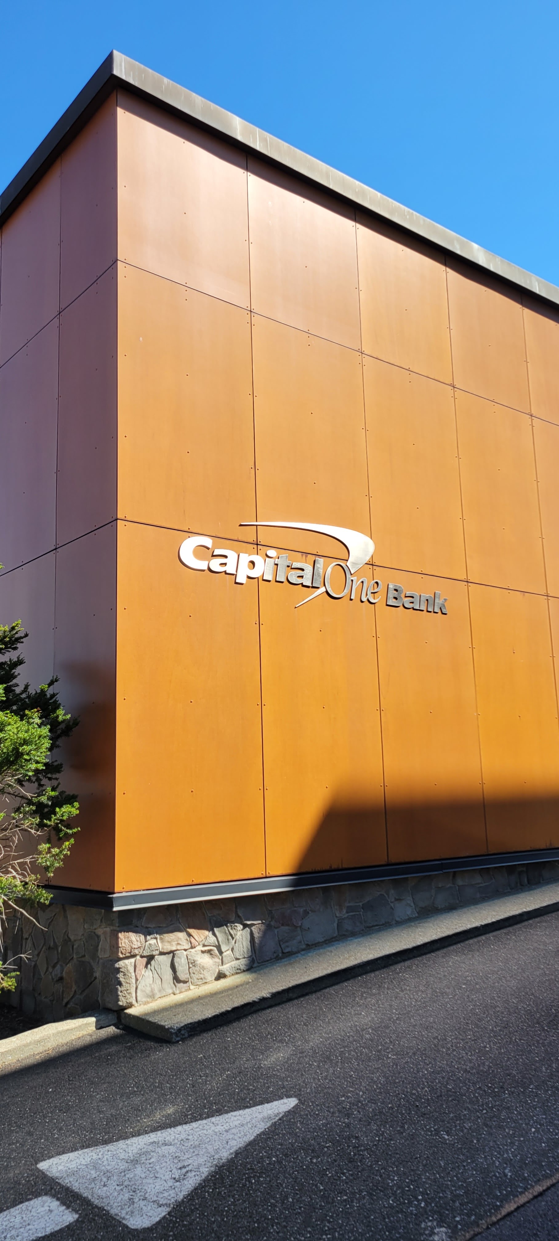 Capital One Bank 01